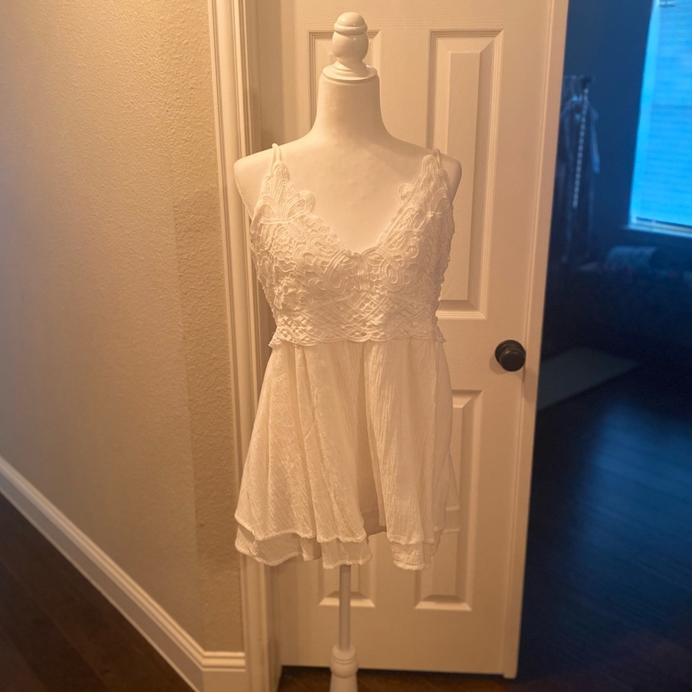 White Birch Sleeveless Blouse